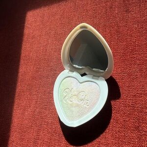 Kimchi Chic Highlighter